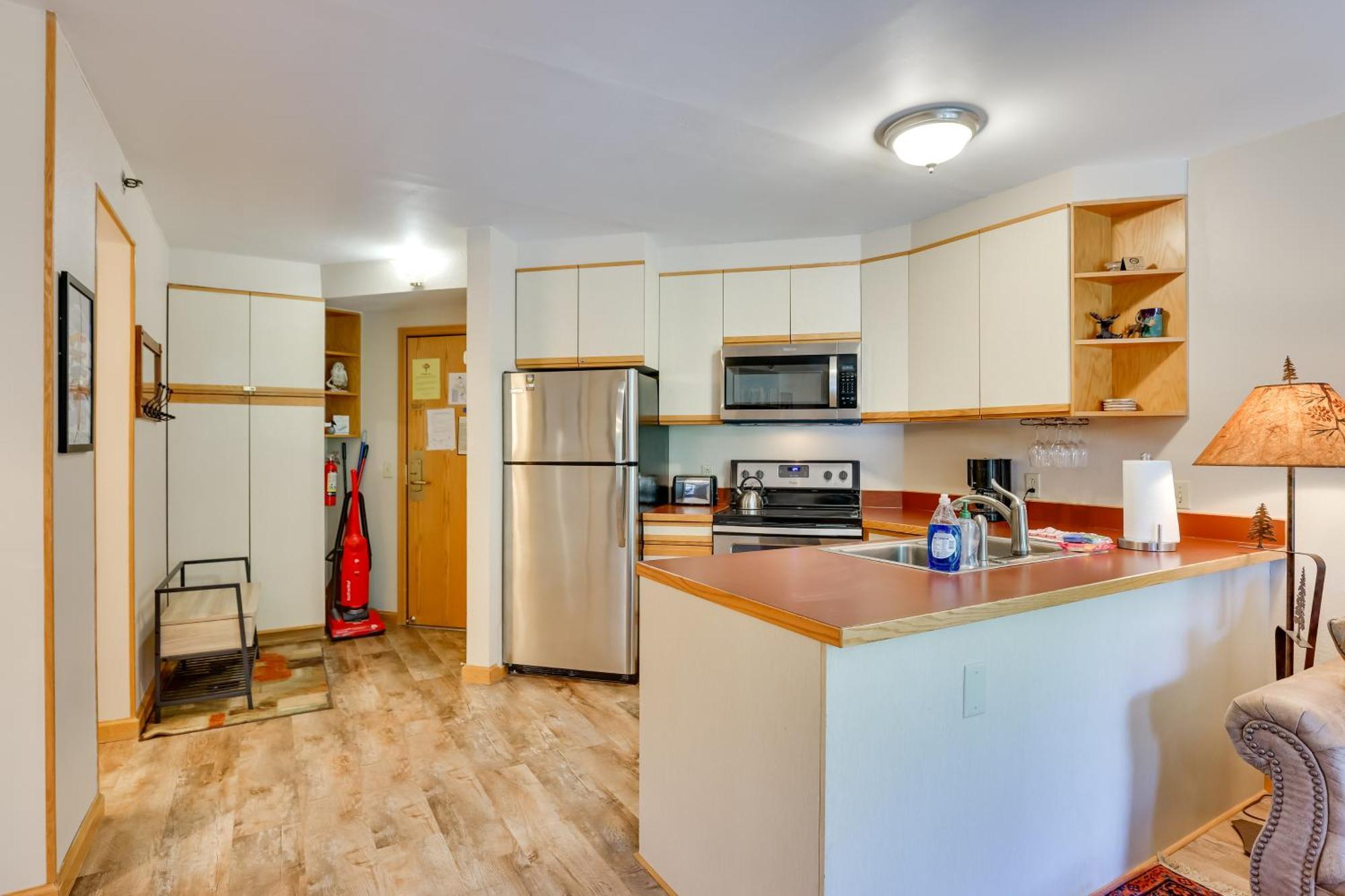 Ski-Inandski-Out Retreat With Iron Horse Pool Access! Winter Park Zewnętrze zdjęcie